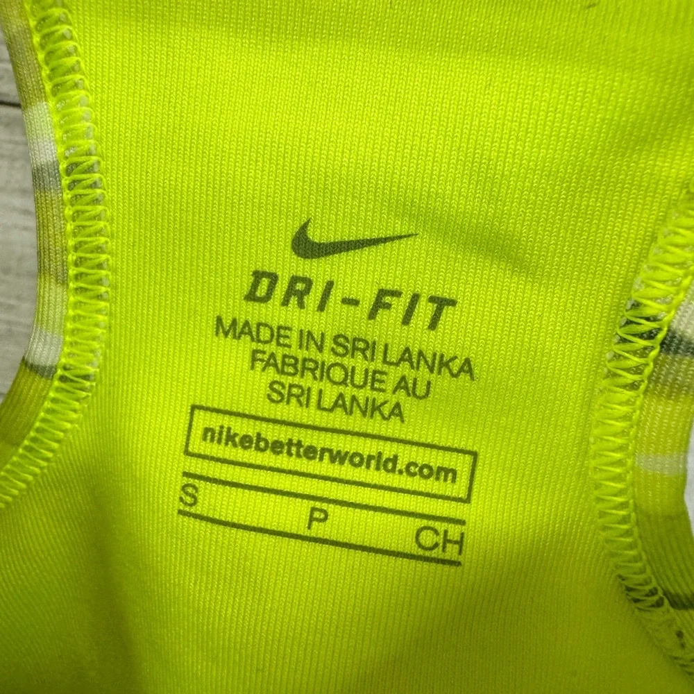 Nike Sports Bra - Picture 2 of 3